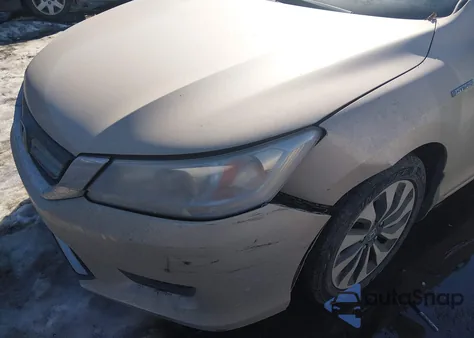 2014 Honda Accord Hybrid Touring из США, поврежденный, VIN 1HGCR6F72EA009540